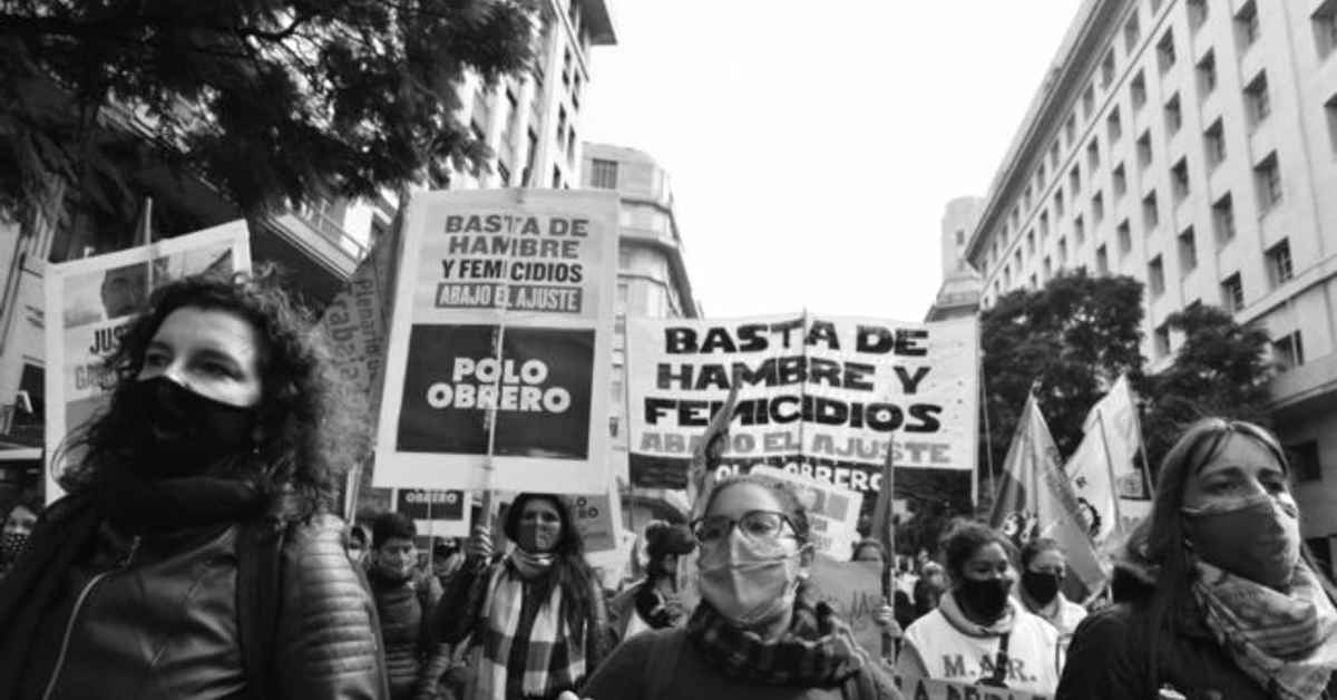 imagen de la nota Basta de hambre y femicidios. Organización y lucha independientes de las mujeres y las diversidades de género