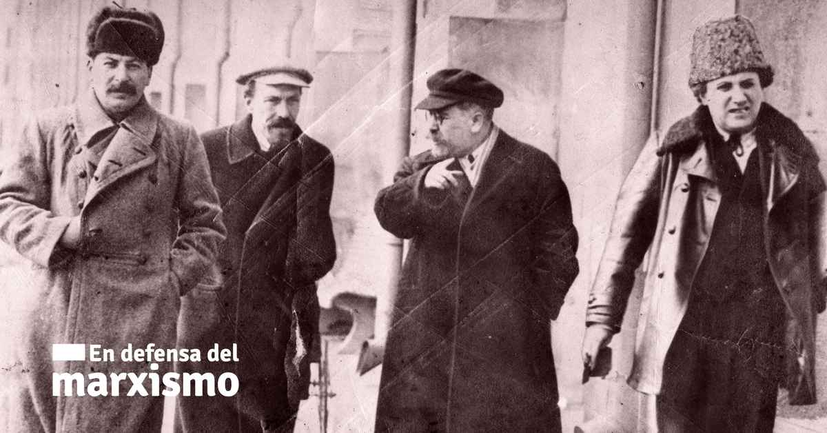 imagen de la nota La ruptura de la troika y el ascenso personal de Stalin