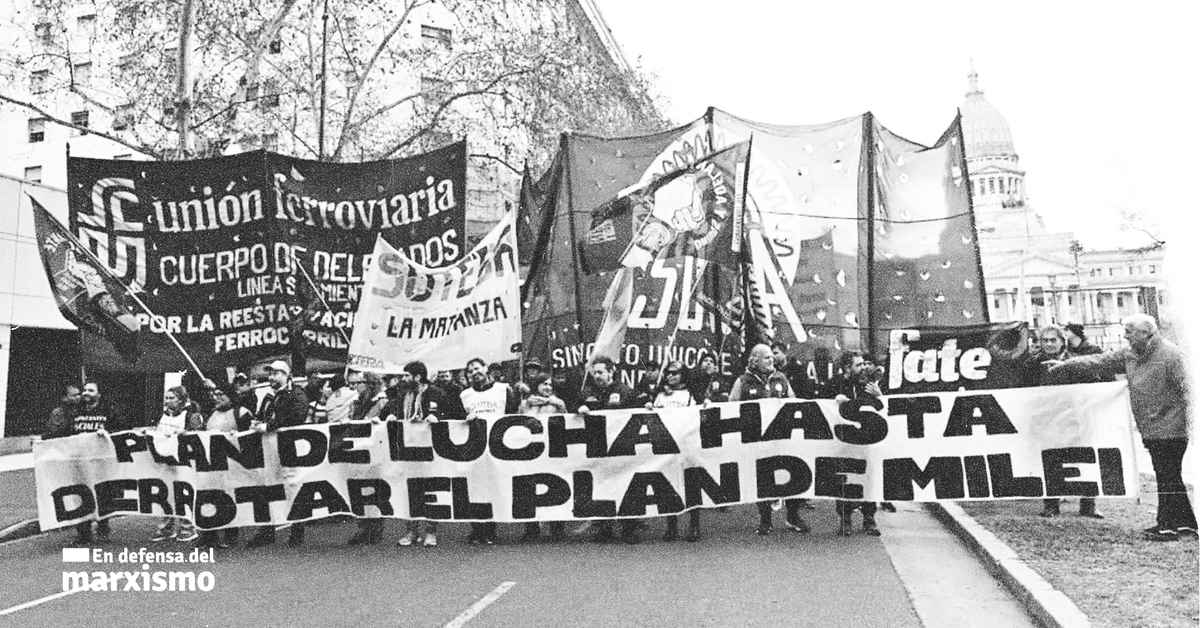 imagen de la nota Dos políticas para el movimiento obrero